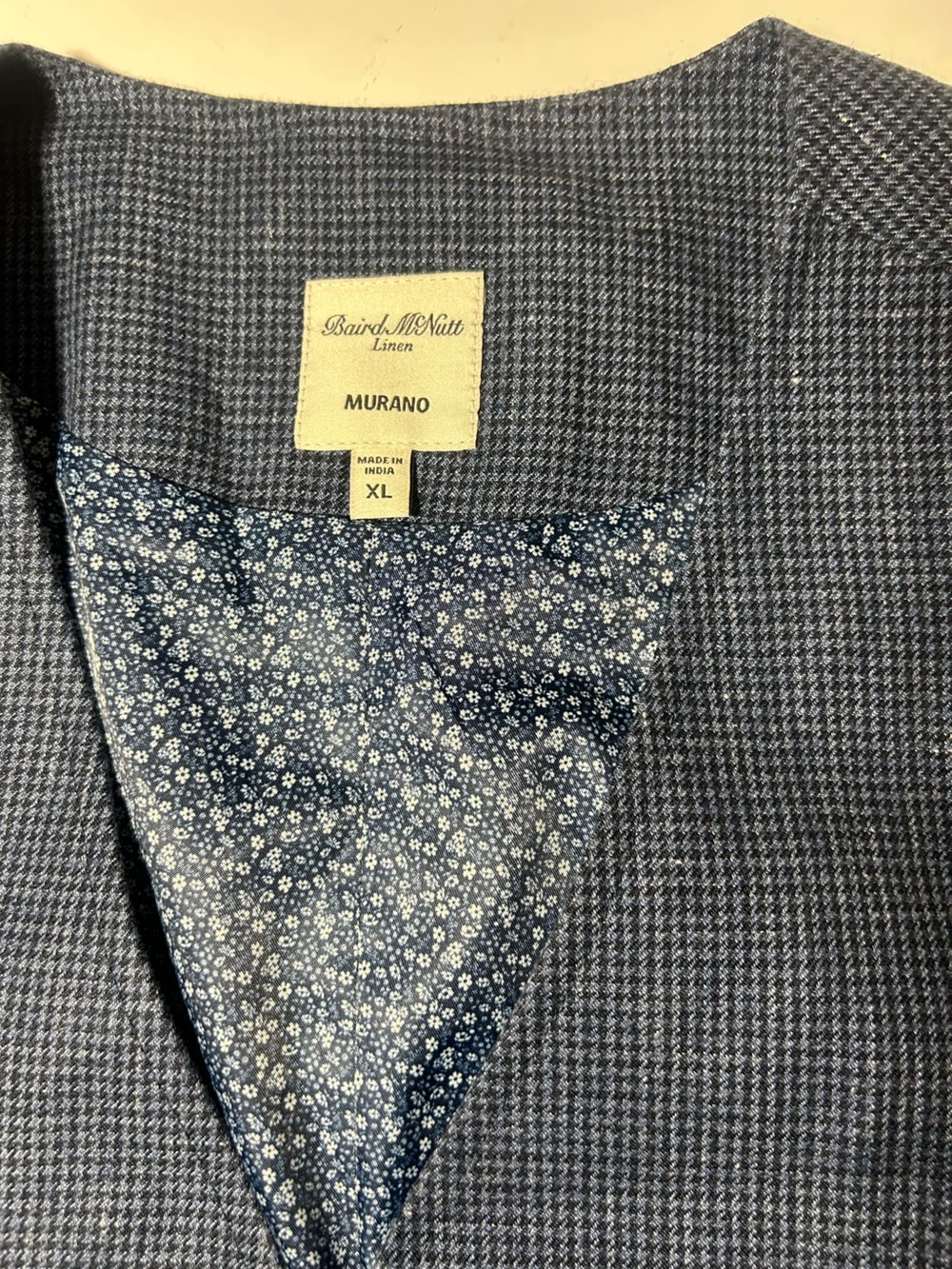 Dark Blue men’s vest with pockets and buttons up front. - Picture 2 of 4